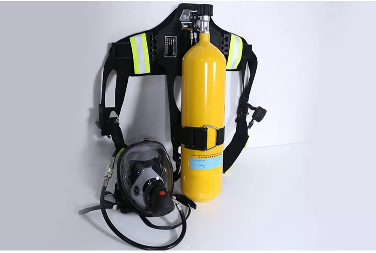Mặt nạ phòng độc cách ly có bình dưỡng khí RHZK 6.0L/30 17 Mặt nạ phòng độc bình dưỡng khí RHZK 6L