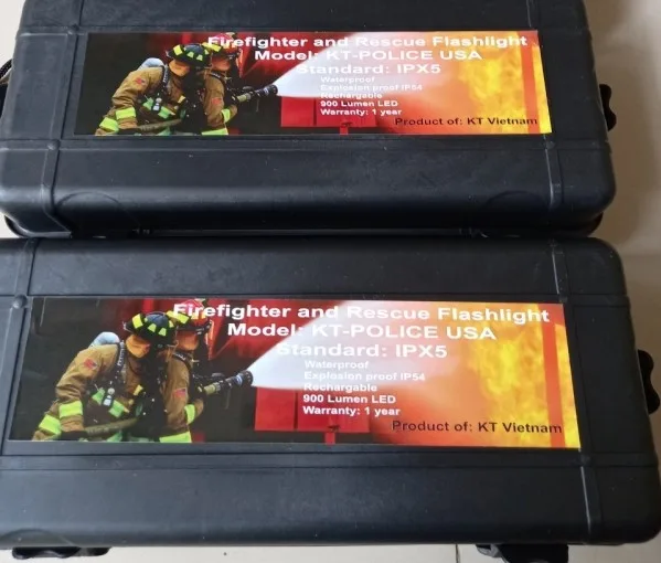 Đèn pin PCCC chống nước IPX5 sáng vàng