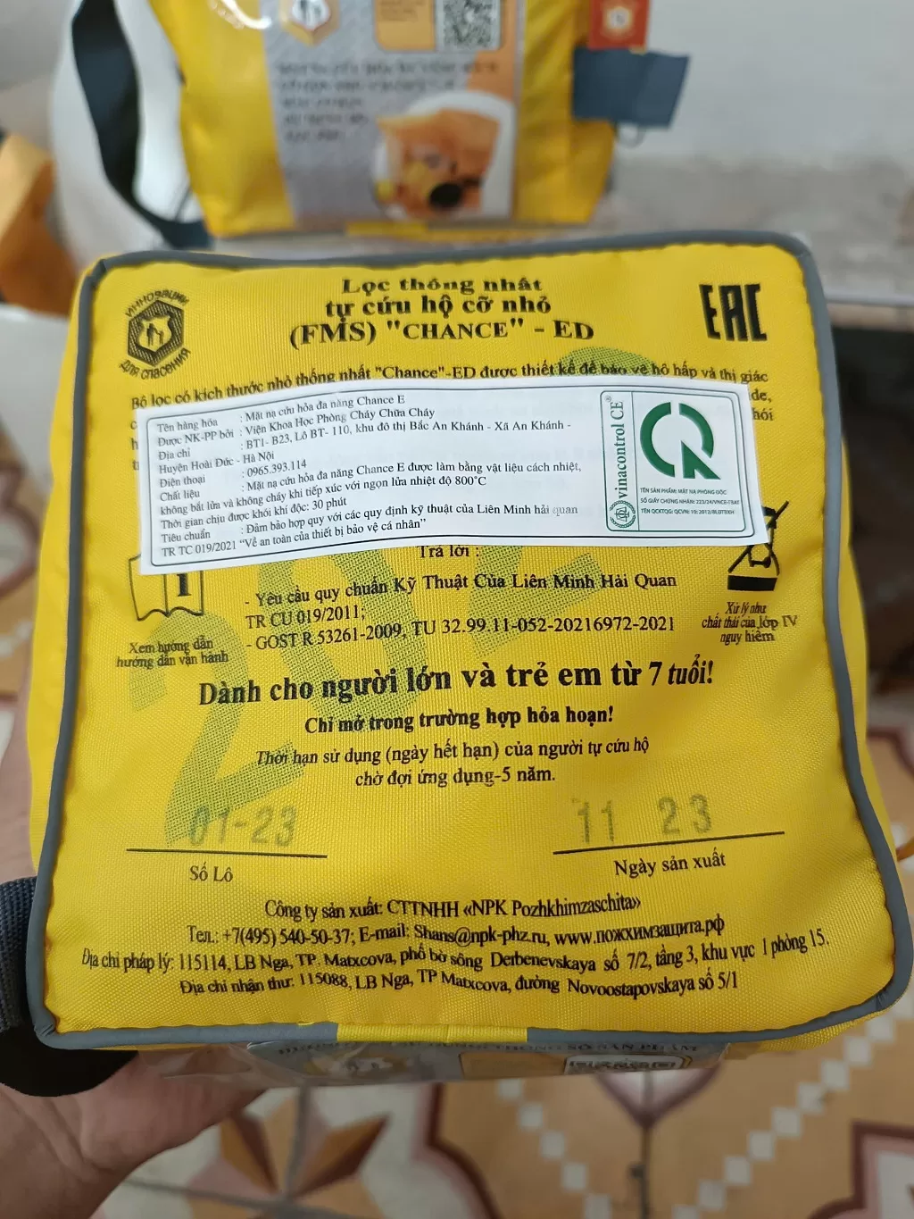 Mặt nạ phòng chống khói độc cho trẻ em Chance ED (Nga) 26 Mặt nạ phòng độc trẻ em - Hình thực tế