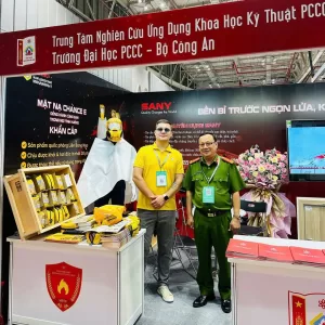 Mặt nạ phòng chống khói độc cho trẻ em Chance ED (Nga) 10 Mặt nạ Chance E tại triển lãm PCCC 8/2024