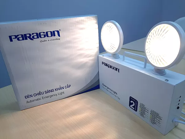 Đèn sự cố chiếu sáng khẩn cấp Paragon PEMD21SW