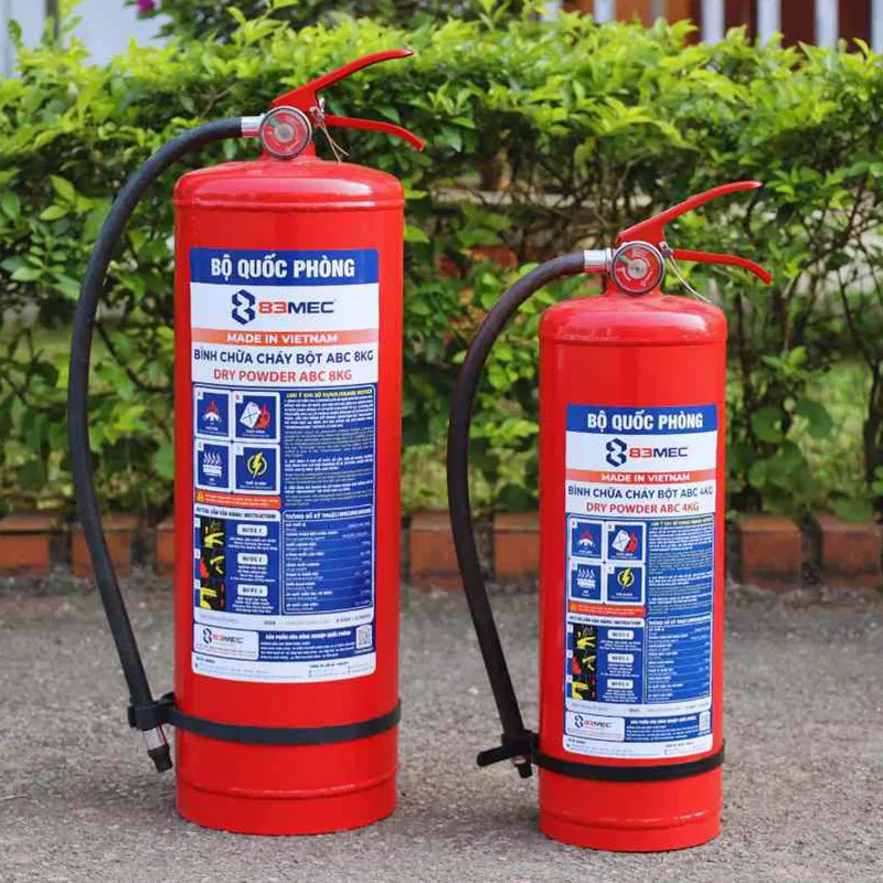 Bình chữa cháy bột ABC 8kg BQP 83MEC (Bộ Quốc Phòng) 2 Bình chữa cháy bột ABC 4kg 8kg 83MEC