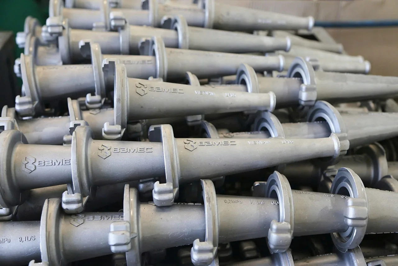 Lăng phun nước chữa cháy 83MEC - Bộ Quốc Phòng