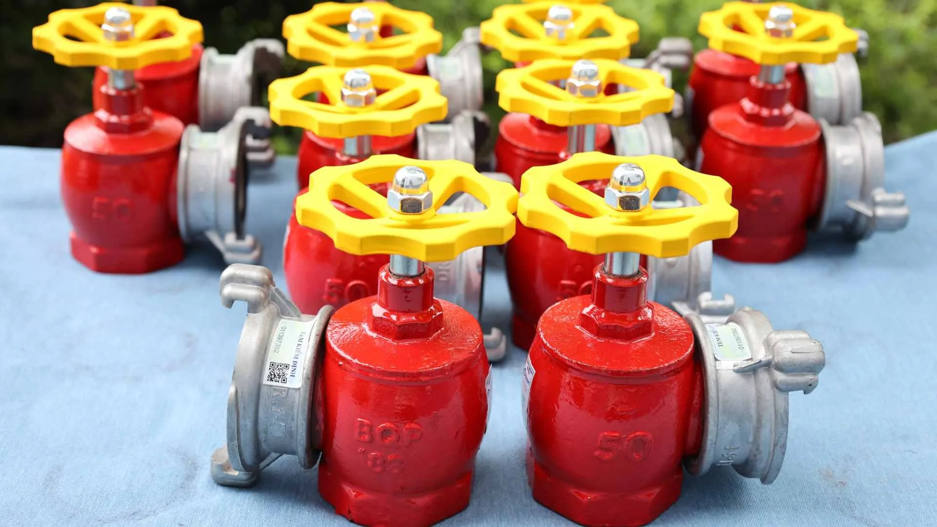 Van góc chữa cháy DN50, DN65 hãng 83MEC-BQP