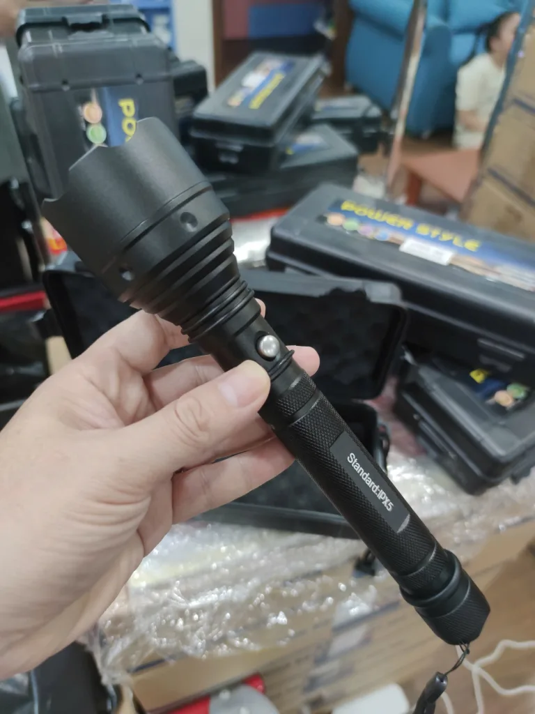 Đèn pin PCCC chống nước IPX5